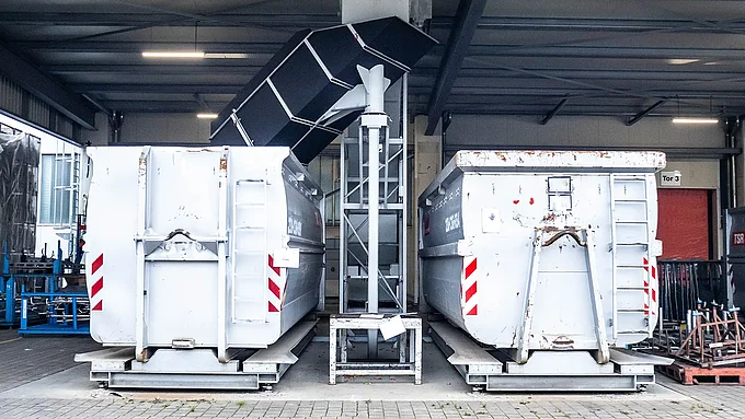 Recycling Container für Schrott